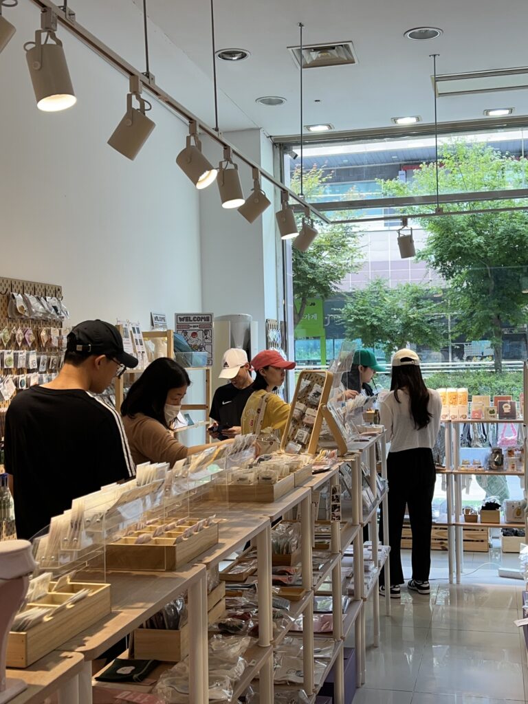 kakaotalk 20251008 183629449 07